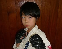 �O��@����