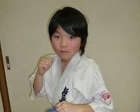 ���؁@�A��