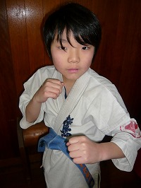 ���؁@�A��