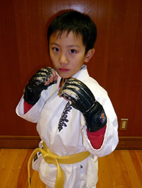 �����@����