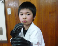 �����@���v