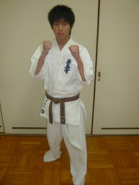 ���c����